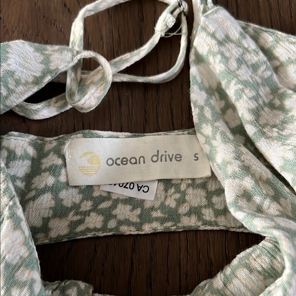 OceanDrive Ruffle Dress - Picture 2 of 5